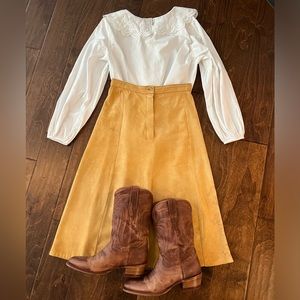 Vintage 70’s Santa Fe buttery soft yellow leather suede midi skirt GUC